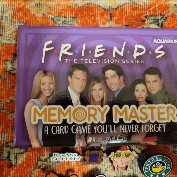 Friends Nostalgia Bundle - Picture 3 of 5